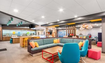 Tru by Hilton Pensacola I-10 North Davis Highway