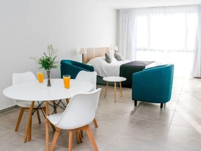 Ramada Residences by Wyndham Puerto Madryn CQ Mitre