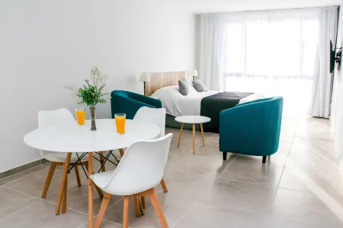Ramada Residences by Wyndham Puerto Madryn CQ Mitre - 2-Star