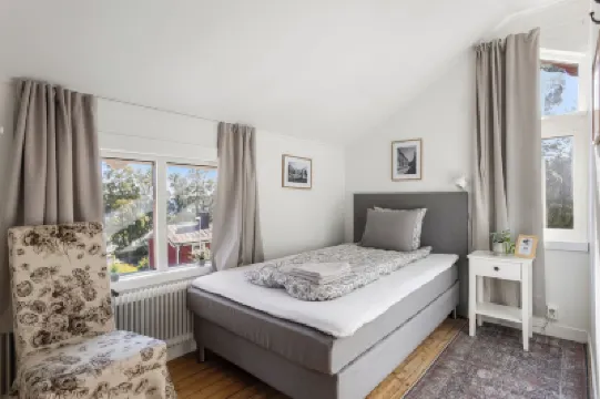 HernöRum - Rum i Villa Fiskekroken Hoteles en 