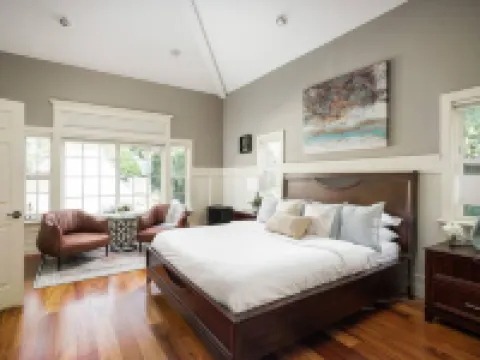 Luxury 5Br 3 5ba w Pool & Hot Tub