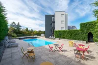 Sure Hotel by Best Western Dole - Pools