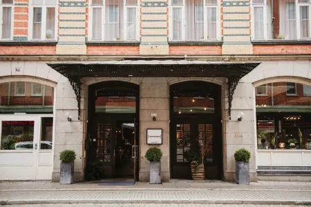 Home Hotel Temperance