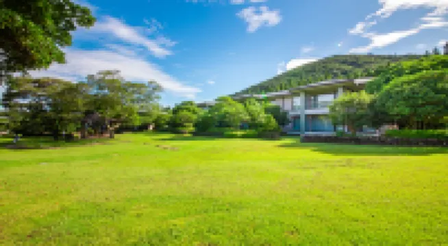 Elysian Jeju Golftel Hotels near Everis Golf & Resort