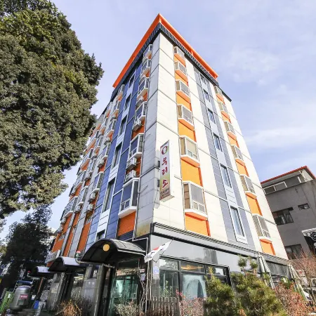 Inje Inje Hotel Отели рядом с достопримечательностью «Собор Индже»