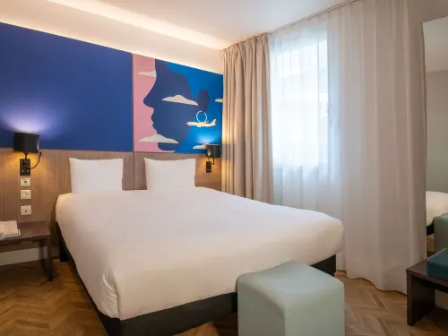 Hotel Ibis Styles Nice Aéroport Arénas - Pools