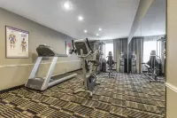 DoubleTree by Hilton St. John's Harbourview