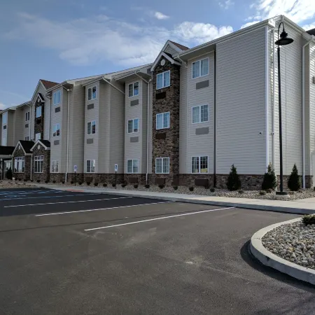 Microtel Inn & Suites by Wyndham Clarion