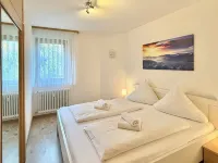 Waldklang Titisee - with Terrace and Garden Access 蒂蒂湖-新城酒店