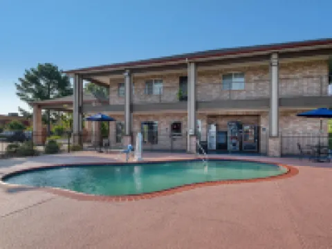 Best Western Lake Conroe Inn Hotels in Conroe