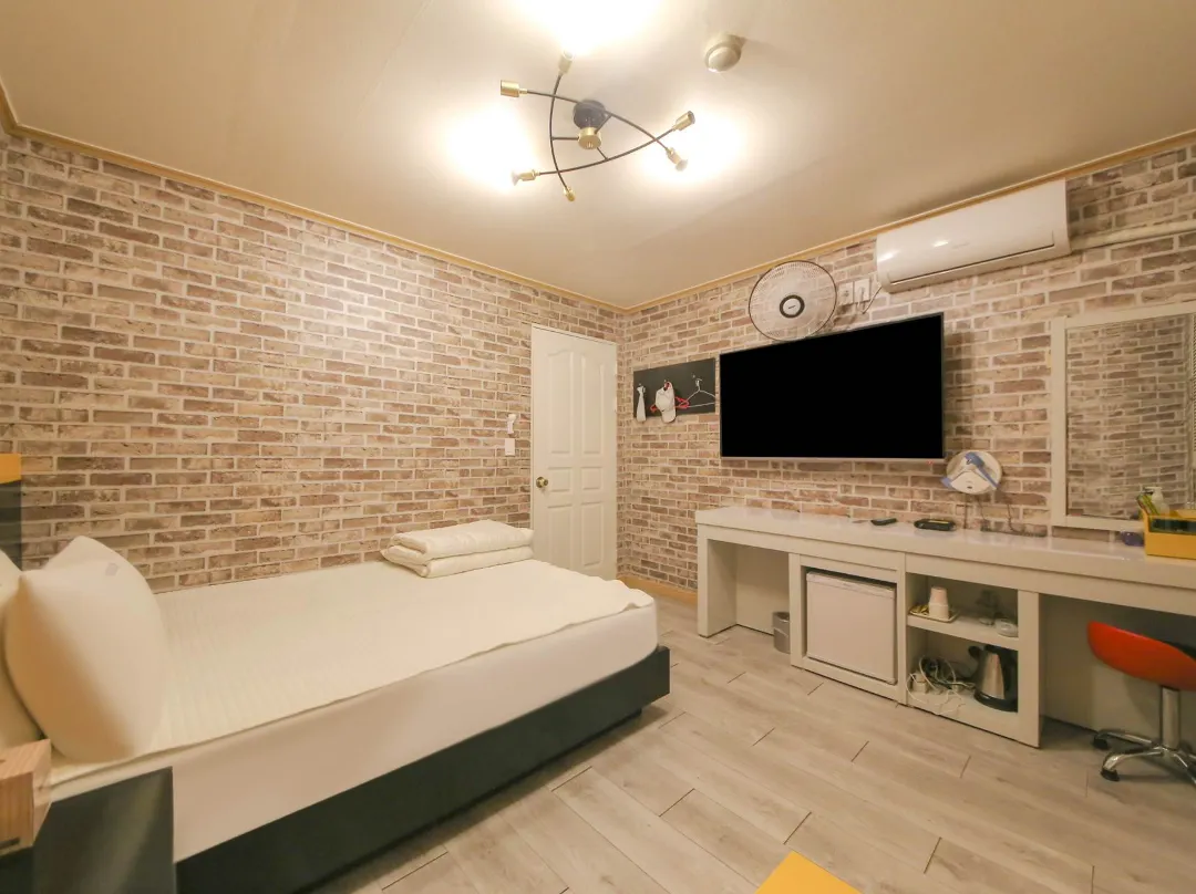 Gongju Guam Motel - 세종특별자치시