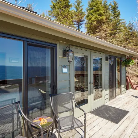 Cozy Schroeder Studio w/ Deck on Lake Superior