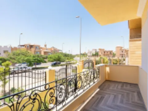 Bird Nest Near Arkan Plaza Hotels in Sheikh Zayed City