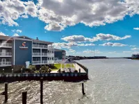 Comfort Suites Chincoteague Island Bayfront Resort