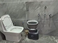 Hotel 7R Residency