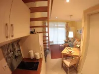 Elegant Eingerichtete Ferienwohnung - Pools