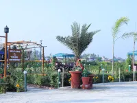 The Tiger Waterfront Resort Hotele w: Pilibhit