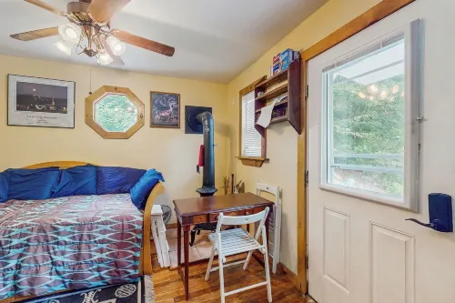 Tiny House at Sugarbush North: Adventure Hub! - 2-Star