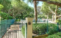 Pet Friendly 2 Bedroom Villa w/ Pool - Captain's Court