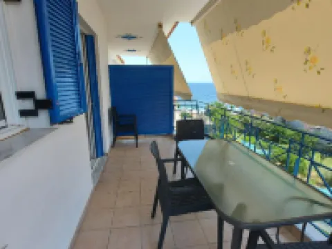 馬蒂娜公寓提羅斯 阿卡迪亞酒店