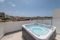 Duka's Hotel - Bathtub