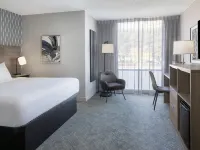 The Midtown Hotel Mod Collection by Sonesta Отели рядом с достопримечательностью «Дом Штата Массачусетс»