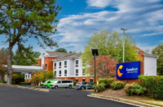 Comfort Inn & Suites Buford Near Mall of Georgia