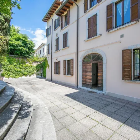 Berny Salò: Near the Lake & Garage - Happy Rentals