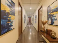 FabHotel MRV Inn - Nr. Express Avenue Mall & Spencer Plaza Mall โรงแรมในเจนไน