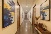 FabHotel MRV Inn - Nr. Express Avenue Mall & Spencer Plaza Mall