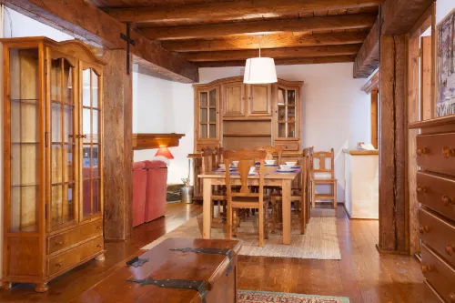 Tarter Mountain Suites - Apartments
