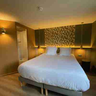 Green Hotels Poitiers Rooms