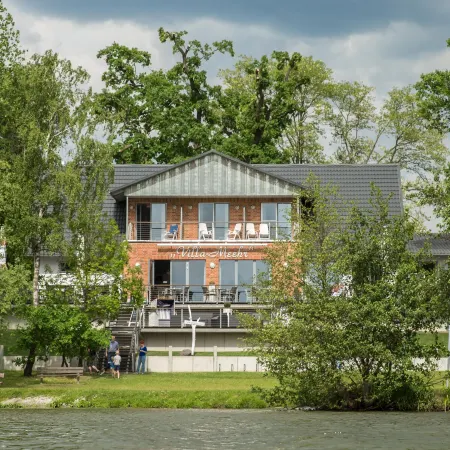 Villa-Meehr