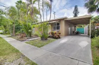 Dania Beach Home w/ Grill: 2 Mi to Boardwalk!