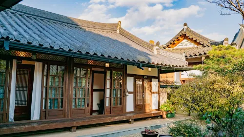 Best Garden House, Jeonju Hanok village - Bungalows