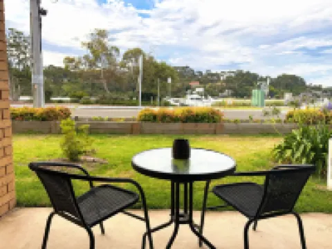 Lakeside Motel Waterfront