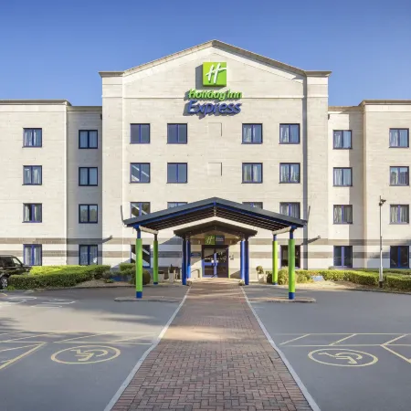 Holiday Inn Express POOLE by IHG