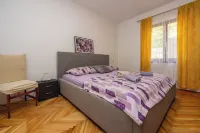 Apartments Lilin