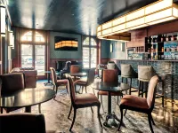 The Crown Krakow - Handwritten Collection - Baarit