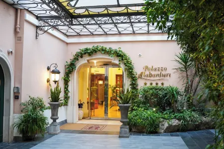 パラッツォ アラバルディエリ