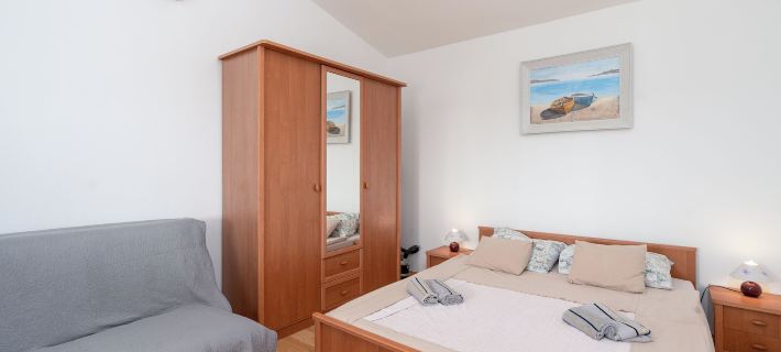 Apartment Tihana Ξενοδοχεία στην πόλη Vir