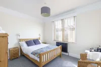 Apartment in Brighton Near the Beach