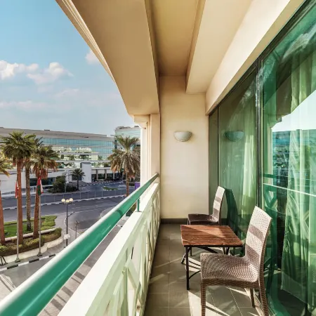 Mövenpick Grand Al Bustan Dubai