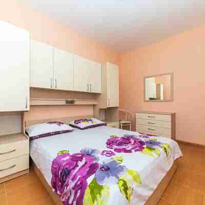 Apartments Sunny Rooms