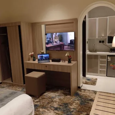Fursan Al Arab Serviced Apartments By Charm Hotel Các khách sạn gần Công viên giải trí Pyrland Park