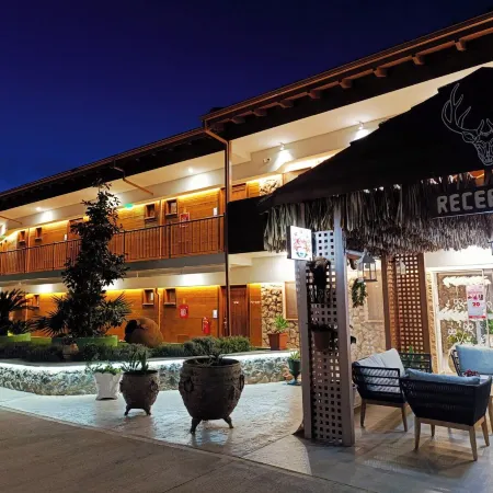 Hotel Anthidon Estate