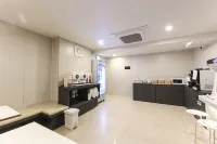 Gimcheon Stay201 Hotel - 2-Star