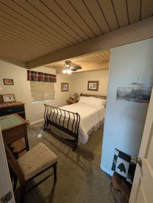 Cozy Cabin/Lake View