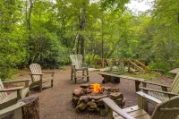 Drifting Feather Mountain Cabin Waterfront Deck - 3성급