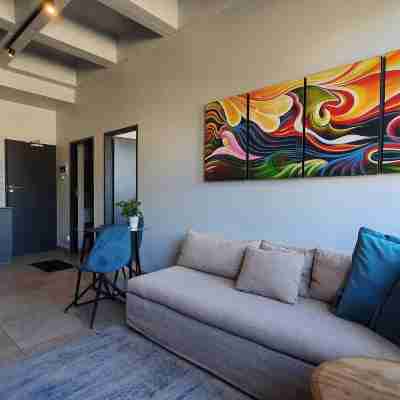 129 Comfortable 1-bedroom Apartment Rooms